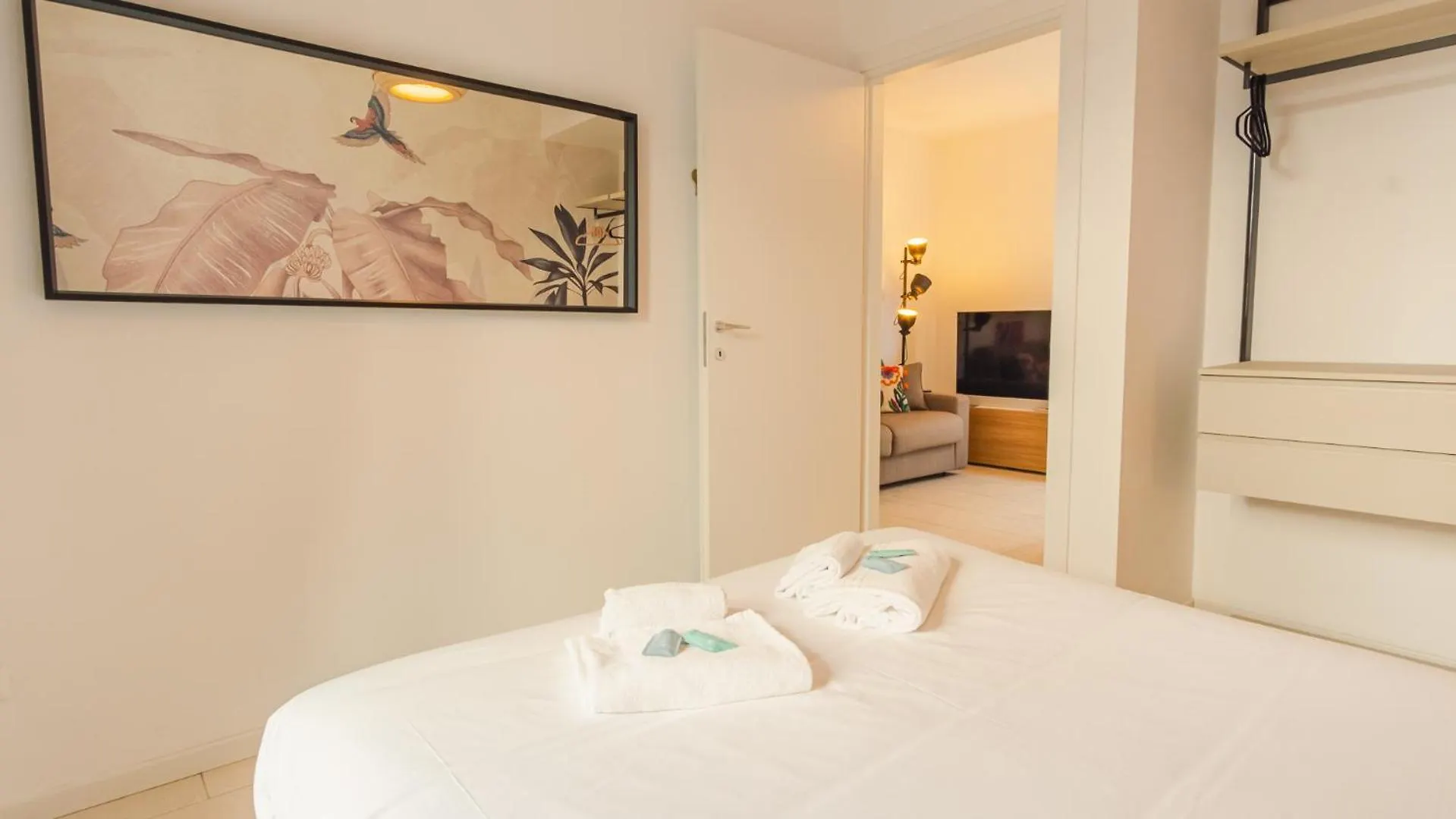 Casa Matilda - Italian Homing Apartment Padenghe sul Garda 0*,  Italy